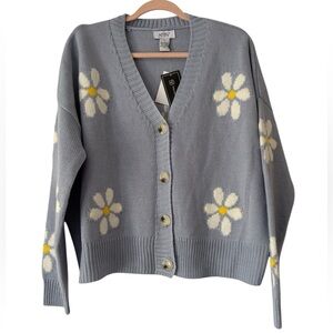 Just Polly Sky Blue Daisy Print Oversized Cardigan Button Front Sweater